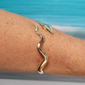 Bracelet Serpent moderne en métal doré