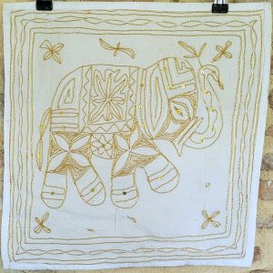 Housse de Coussin Éléphant Broderie dorée d'Inde