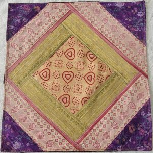 Housse de Coussin en patchwork de soie d'Inde