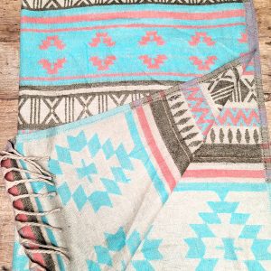 Alternative view of Châle du Népal Navajo