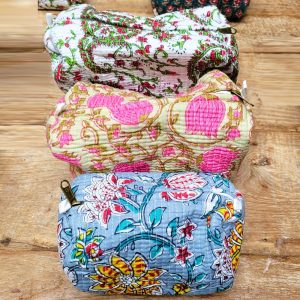 Trousse en Kantha matelassé d'inde
