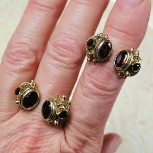 Alternative view of Bague Bélier Orion dorée