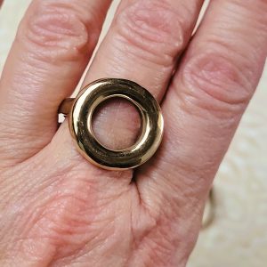 Alternative view of Bague dorée Cléo