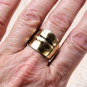 Alternative view of Bague dorée Alba