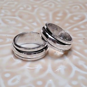 Anneau tournant argenté Tino