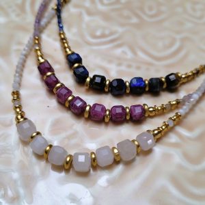 Alternative view of Collier pierre Lyra